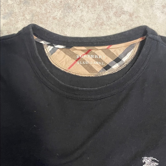 Burberry Black Short Sleeve Tee - Picture 3 of 3